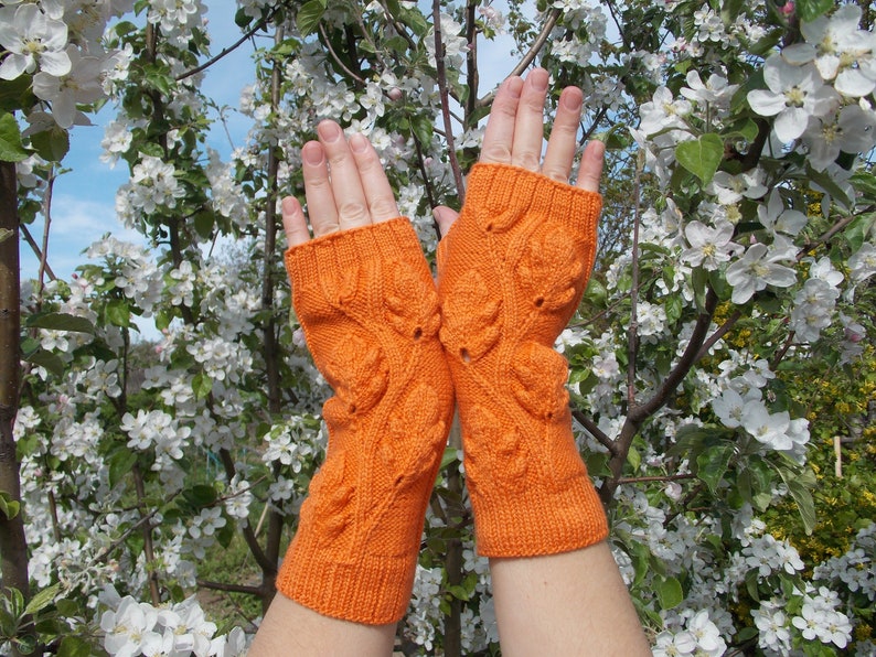 Hand warmers,Gloves are knitted,Gloves without fingers with oak leaves,Gloves And Mittens,Orange Fingerless Gloves,Hand Knitted Mittens image 6