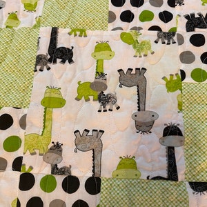 Adorable Giraffes Baby Quilt