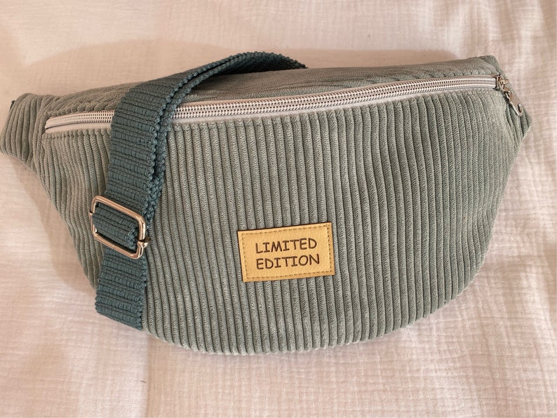 ALMOND GREEN velvet fanny pack CUSTOMIZABLE removable patterned strap of your choice Fancy label Two sizes image 4