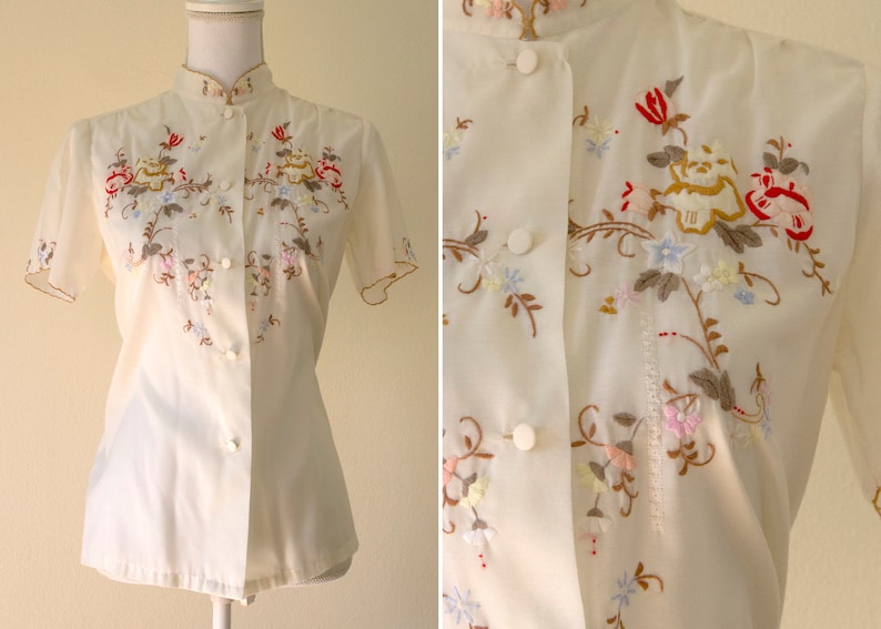 1970s Floral Embroidered Button-Up Blouse Medium