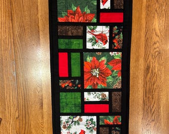 Red Cardinals Christmas runner