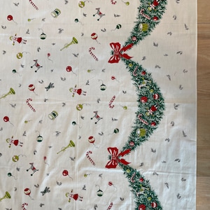Vintage 34&quot; wide Christmas Santa Cotton fabric -- 1 -3/4 yard long