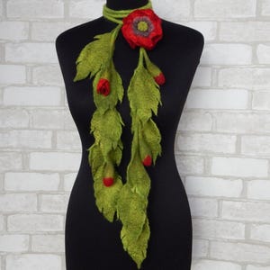 Gevilte sjaal wollen ketting rode klaproos, vilten wol bloemenboeket, Lariat fashion wollen sieraden dames