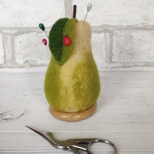 Handmade felt pincushion pear, Felted wool pin cushion fruit, Best gift for tailor, sewer, seamstress