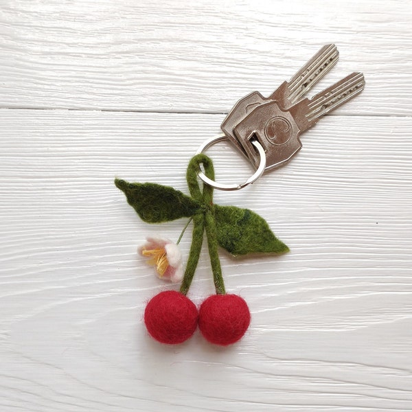 Porte-clés en feutre fleurs de cerisier, porte-clés feutré à l'aiguille pour végétalien, joli porte-clés en laine pour femme