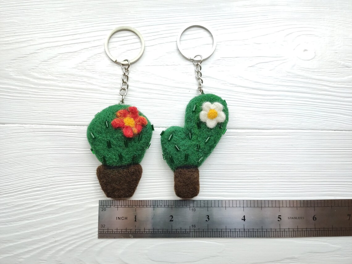 Felted cactus keychain Felt key chain succulent plant Car Etsy