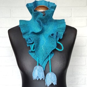 Felted wool blue green scarf ruffle, Woolen wavy collar with flowers tulips, Felt reversible lightweight floral scarf neck warmer