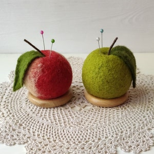 Gevilte wollen appelspeldenkussenset, handgemaakte naaldkussens