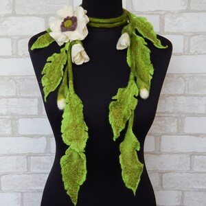 Felted Wool Scarf Necklace White Poppy, Felt Green Floral Lariat, Handmade Woolen Jewelry Womens