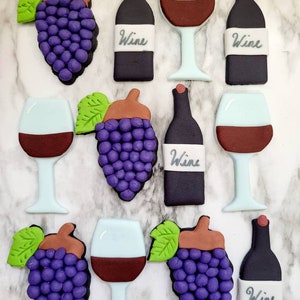 Wine Cupcake toppers, Wine glass cupcake toppers, Wine bottle cupcake toppers, Wine Lovers cupcake toppers, Fondant Wine cupcake toppers