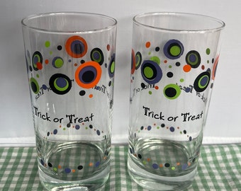 Vintage Halloween Trick or Treat Drinking Glasses, Halloween Barware, Trick or Treat Cocktail, Eyeball Glasses