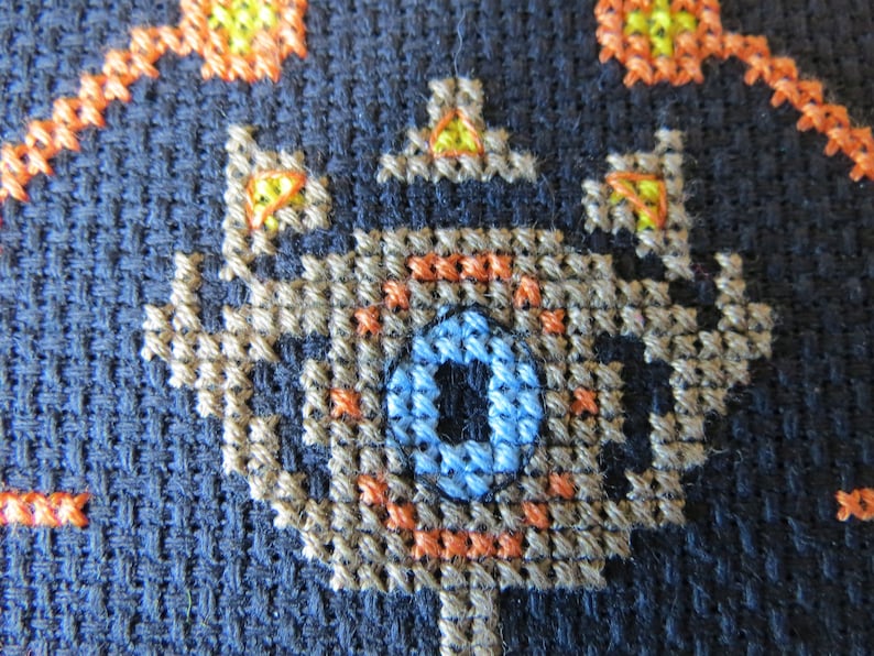 Legend of Zelda Sheikah Eye Cross Stitch Pattern PDF Download, Gift for Gamer, Breath of the Wild, Nerdy Cross Stitch, Video Game image 3