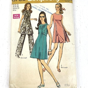 May include: Vintage Simplicity sewing pattern 3788, with illustrations of three mini-length dresses and a pantsuit. The pattern includes sizing information for a size 16 with a 96.5 cm bust and 73.7 cm waist. The cover has a price tag of £0.79.