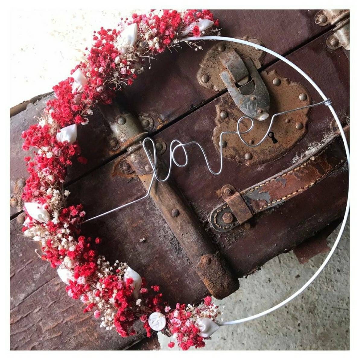 Couronne Fleurs Séchées et Pétales en Tissu