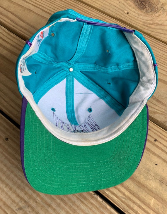 Vintage 90s Charlotte Hornets Embroidered The Gam… - image 4