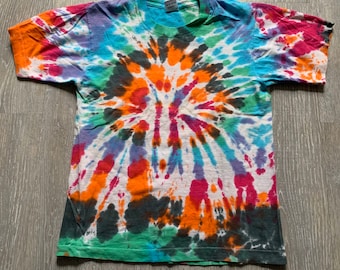 Vintage 90s Fruit Of The Loom Tie Dye T shirt Size Small Made in USA