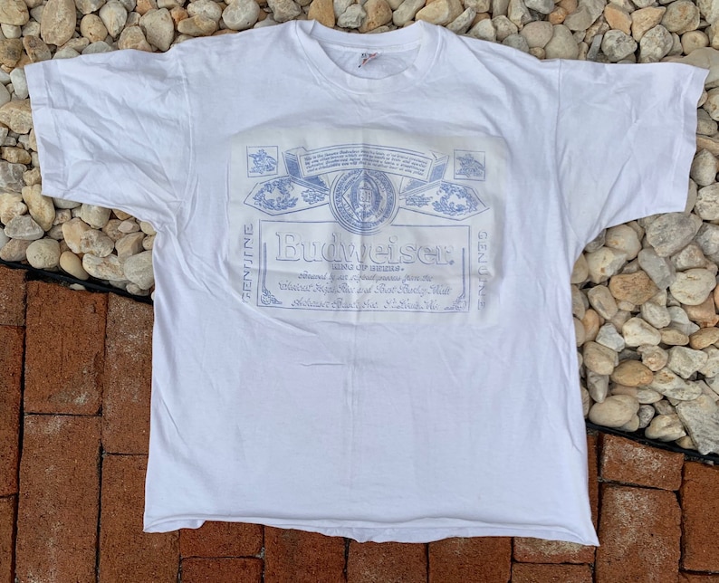 Vintage 90s Budweiser The King Of Beers White Fruit Of The Loom Cropped T shirt Size Large Made in USA