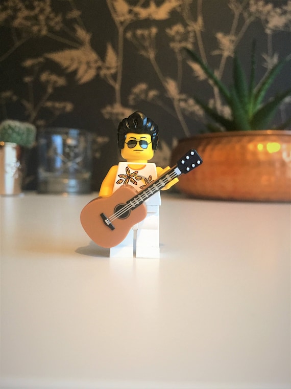 ELVIS PRESLEY FIGURE MINI PLAY WITH LEGOS USA SELLER