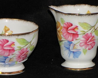 Excellent Condition Vtg Royal Stafford Heritage 1950s Cream and Sugar