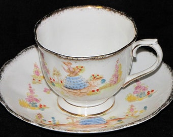 Merveilleuse tasse à thé et soucoupe en porcelaine royale Albert Chine Dainty Dinah Comtesse