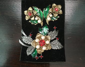 Vintage Faux Pearl Silver Tone Green Enamel Leaf Gold Tone Flower Brooch and Earrings