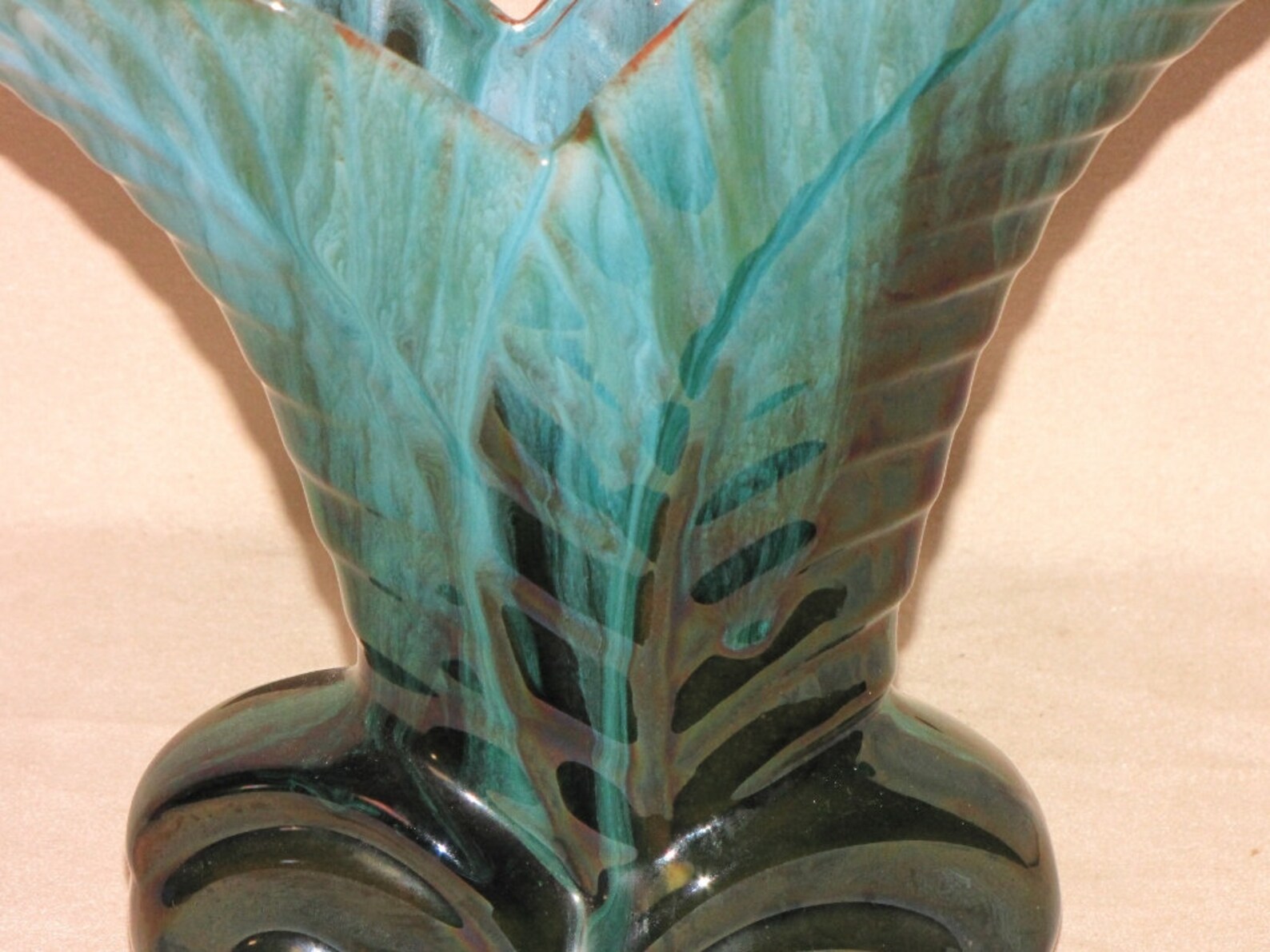 Vintage Blue Mountain Pottery Green & Black Glazed Leaf Vase Etsy