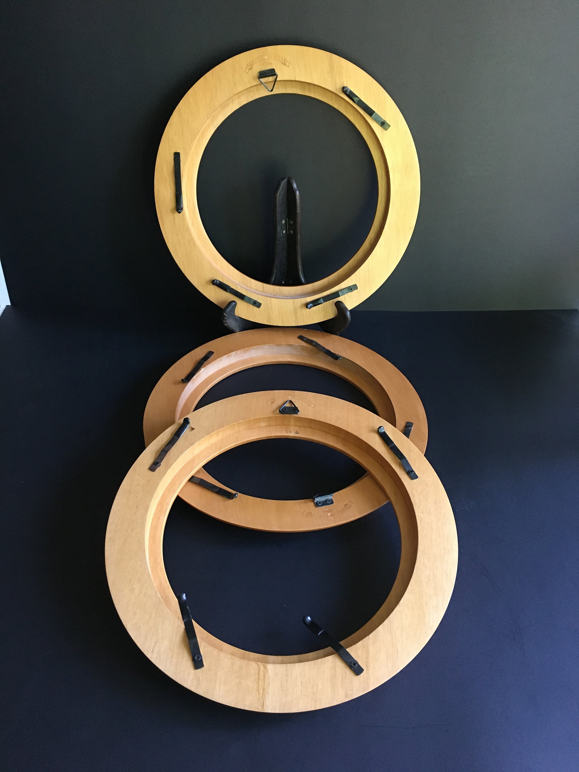 Set of 3 Vanhygan & Smythe Round Wood Plate Frames in a Etsy
