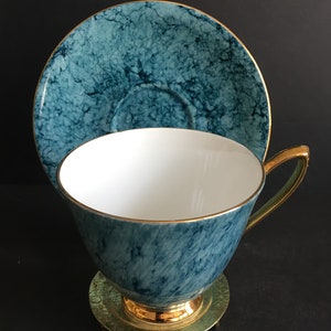 Royal Albert Gossamer Blue Teacup et Soucoupe vintage image 2