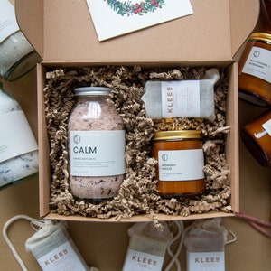 Bath salts + Soap bar + Candle Gift set