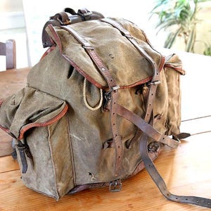 40l backpack for travelling The Island Hopper Travel Backpack 40L, Green