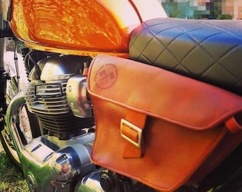 Set of Genuine Cowhide Leather SaddleBags Vintage Style Color "Oxide Brown" - Cafe Racer / Custom/ Chopper / Bobber