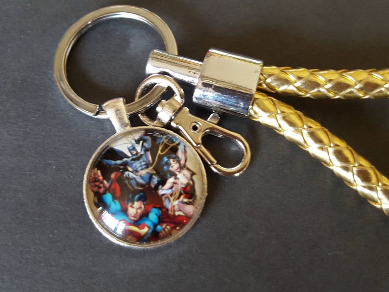 Wonder Woman Bag Keychain Key Rings Keychains Superhero Glass Car Keyring