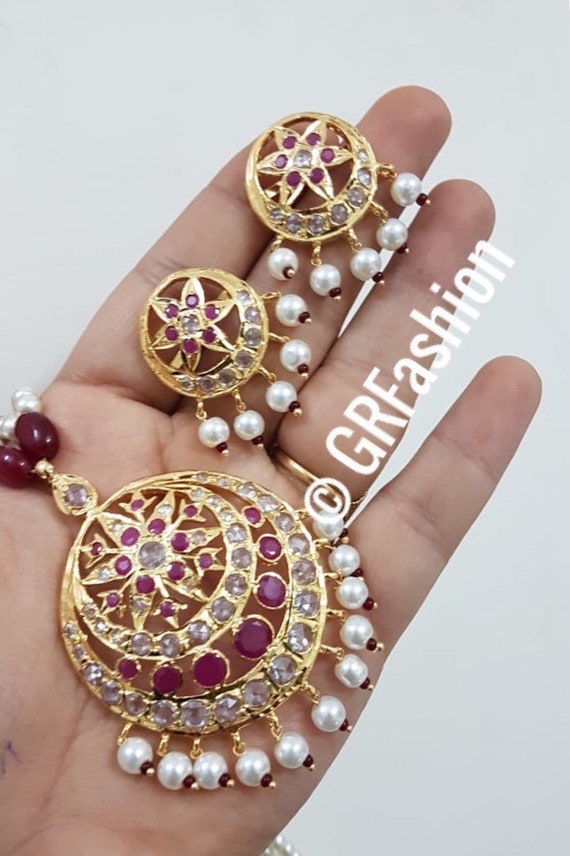 Hyderabadi Jadau Beautiful High Quality 24 Carat Gold Plated Semi Precious Stone Pendant Set With Pearl Mala And Earrings - Pendant Set With Pearl Mala Hyderabadi Jadau Beautiful High Quality 24 Carat Gold Plated Semi Precious Stone Pendant Set With Pearl Mala And Earrings - Pendant Set With Pearl Mala