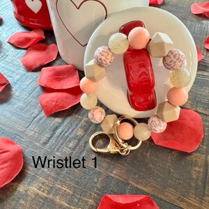 Llavero de pulsera bohemio; pulseras de cactus; regalo de San Valentín; personalizado; regalo para mamá; regalo para ella; día de la madre; regalo para maestra; regalo para enfermera