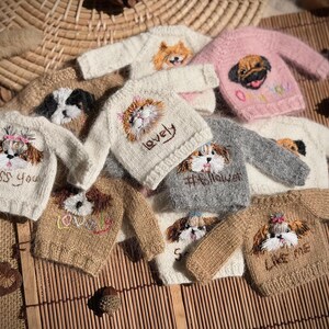 Hand-Knitted Mohair Doll Sweater: Puppy Embroidery for Blythe, Pullip