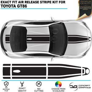 Puede incluir: Un kit de rayas negras y blancas para un Toyota GT86. El kit incluye dos rayas que recorren el centro del capó del coche. Las rayas están hechas de vinilo de liberación de aire, lo que las hace fáciles de aplicar. El kit también incluye un logotipo de DG Concept Graphics.