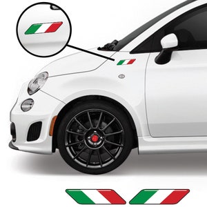 Bonfinity 2 Adesivi Bandiera Italiana 3D per Auto e Moto Tuning  Sticker  Stemma Adesivo Tricolore Italia Esterno Emblema 5,8 x 1,4 cm : :  Auto e Moto