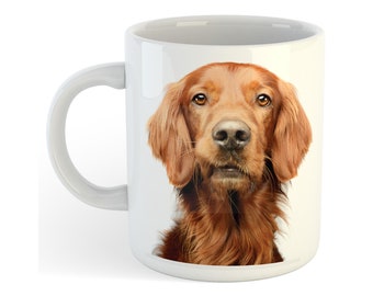 Könnte beinhalten: Weiße Keramiktasse mit einem Foto eines braunen Irish Setter Hundes, der direkt in die Kamera schaut.