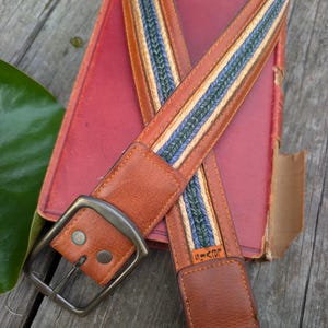 Levi\'s Brown Leather Belt with Blue and Green Woven Stripe vintage Orange tab s-l400.jpg main image 2