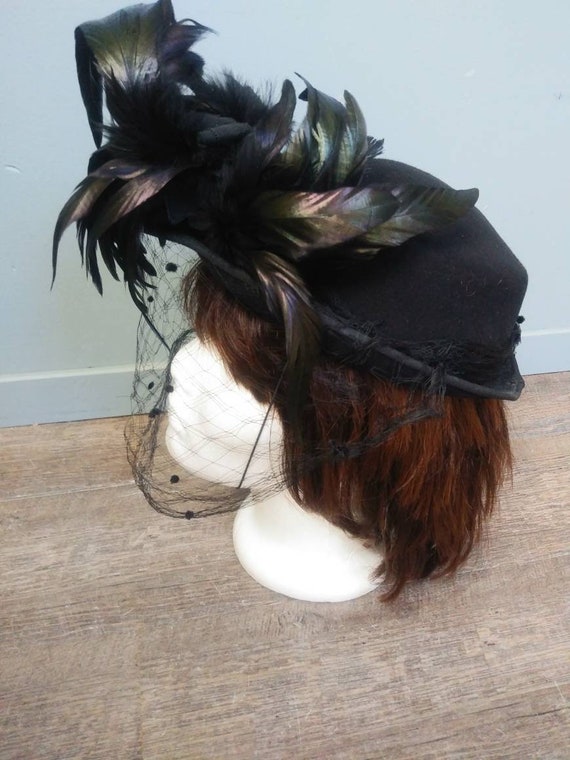Whimsical Vintage 50's Hat with Coque Feathers & … - image 2