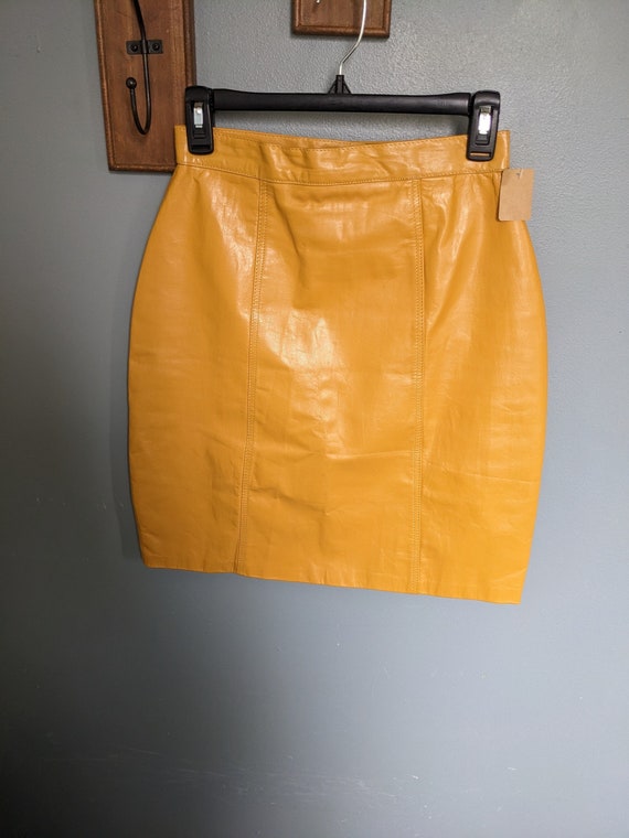 mustard yellow vintage skirt - Gem