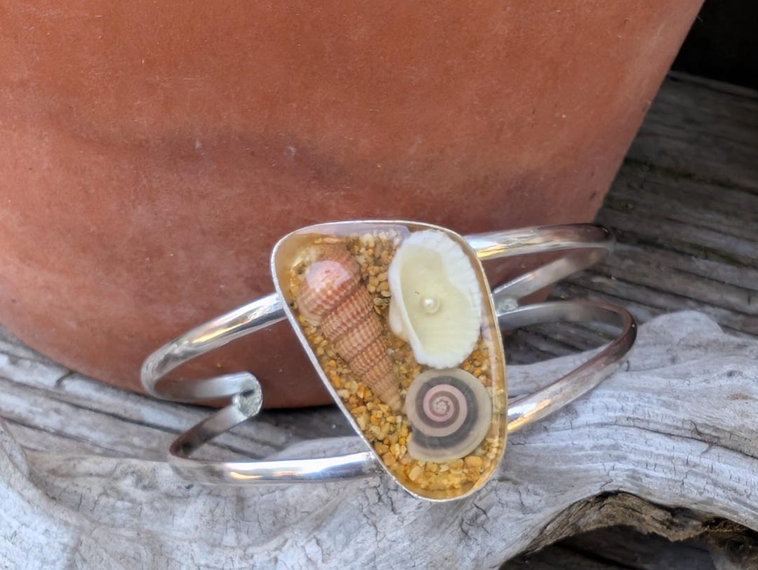 Vintage Shell Cuff Bracelet, Beachy Silver Bracelet - Etsy
