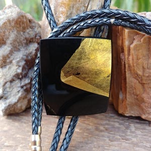 Vintage Lacquerware Bolo Tie  // Western String Tie // Southwestern Necklace