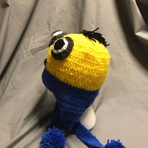 Classic minion hat image 3