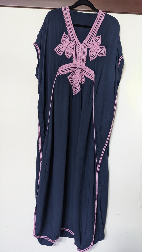 Vintage 1960s Blue Embroidered Kaftan - image 1