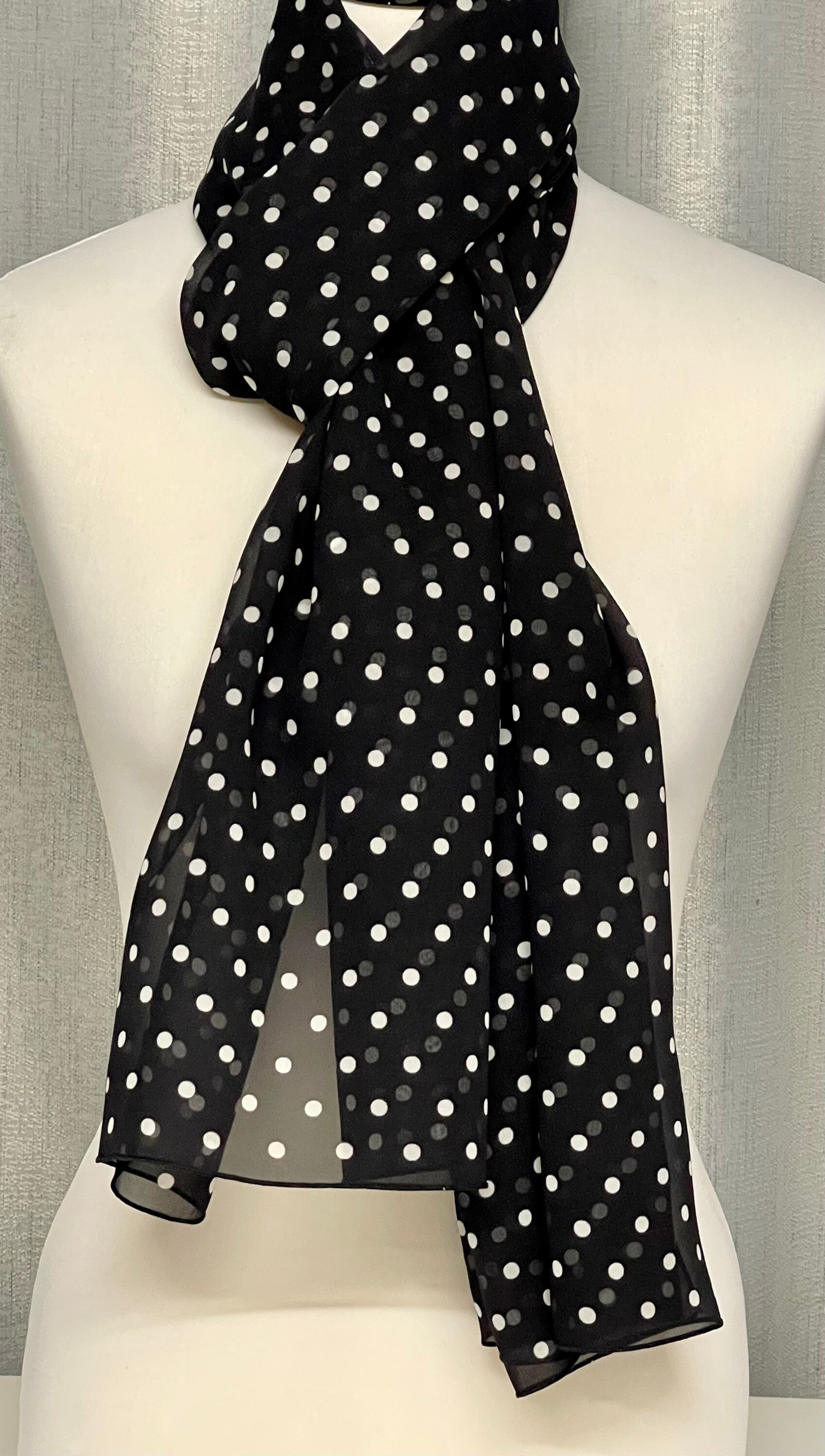 【メーカー直送】 100% Mulberry on Dots White - Dot Polka - Scarf Chiffon Silk 小物