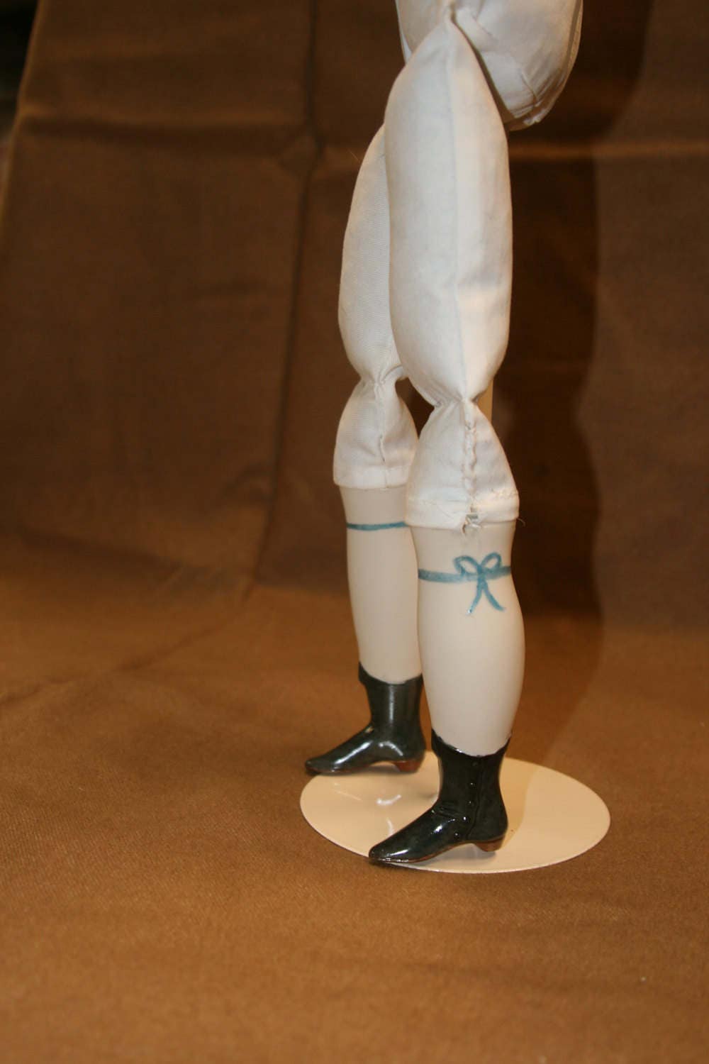 Poupée Miniature Ancienne PARIAN – 8 Cm – Porcelaine – Allemagne – Vers 1880