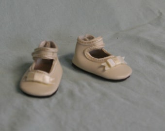 Vintage Doll Shoes various sizes and styles