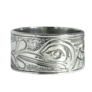 Hummingbird and Flower Silver Ring by First Nations Artist Mike Matilpi, Hand Carved Silver Band