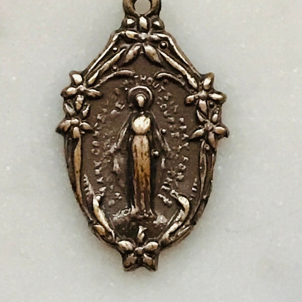 Miraculous Medal - Bronze or Sterling Silver - Antique Reproduction 1493 CeCeAgnes